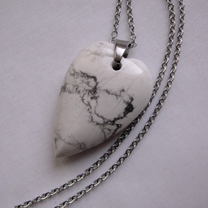 Howlit szív medálos nyaklánc - ékszer - ékszerszett - Meska.hu