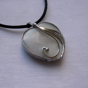 Gyöngyház mini szív  medál - ékszer - nyaklánc - medálos nyaklánc - Meska.hu