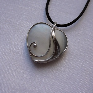 Gyöngyház mini szív  medál - ékszer - nyaklánc - medálos nyaklánc - Meska.hu