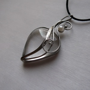 Hegyikristály szív medál - Meska.hu