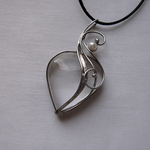 Hegyikristály szív medál - ékszer - nyaklánc - medálos nyaklánc - Meska.hu