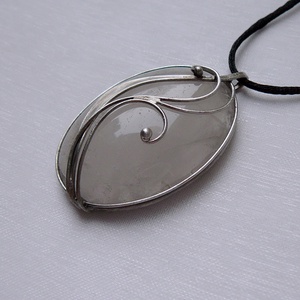 Hegyikristály medál - Meska.hu