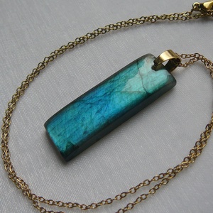 Labradorit medálos nyaklánc - Meska.hu