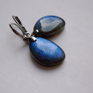 Labradorit fülbevaló - ékszer - fülbevaló - lógó csepp fülbevaló - Meska.hu