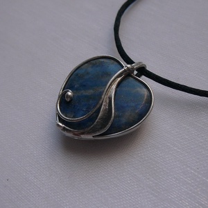 Lápisz lazuli mini szív medál - Meska.hu