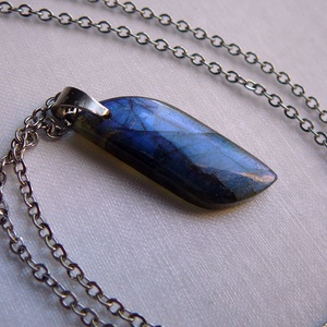 Labradorit medálos nyaklánc - ékszer - nyaklánc - medálos nyaklánc - Meska.hu