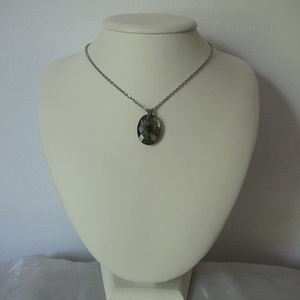 Labradorit medálos nyaklánc - ékszer - nyaklánc - medálos nyaklánc - Meska.hu