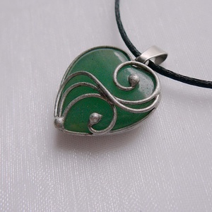 Aventurin mini szív medál, Ékszer, Nyaklánc, Medálos nyaklánc, Ékszerkészítés, Fémmegmunkálás, MESKA