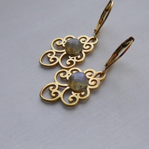 Labradorit fülbevaló - ékszer - fülbevaló - lógó fülbevaló - Meska.hu