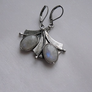 Holdkő fülbevaló - ékszer - fülbevaló - lógó fülbevaló - Meska.hu