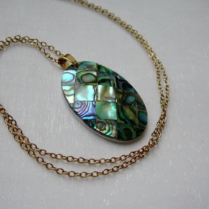 Pávakagyló medálos nyaklánc, Ékszer, Nyaklánc, Medálos nyaklánc, Ékszerkészítés, Fémmegmunkálás, MESKA