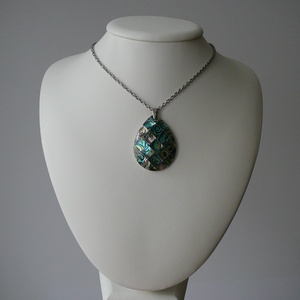 Pávakagyló medálos nyaklánc - ékszer - nyaklánc - medálos nyaklánc - Meska.hu