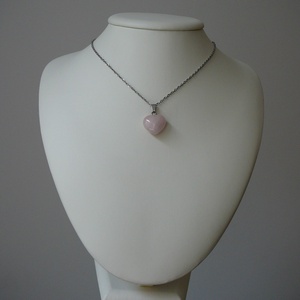 Morganit szív medálos nyaklánc - ékszer - nyaklánc - medál - Meska.hu