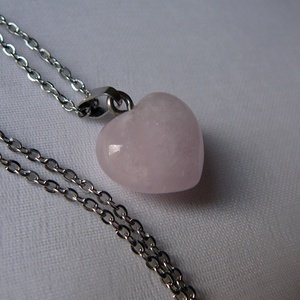 Morganit szív medálos nyaklánc - ékszer - nyaklánc - medál - Meska.hu