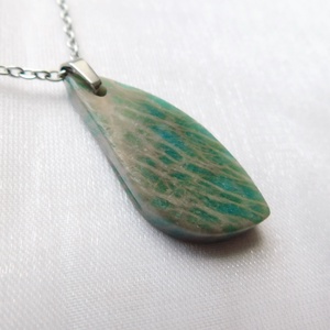 Amazonit medálos nyaklánc, Ékszer, Nyaklánc, Medálos nyaklánc, Ékszerkészítés, Fémmegmunkálás, MESKA