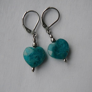 Apatit szív fülbevaló - ékszer - fülbevaló - lógó fülbevaló - Meska.hu