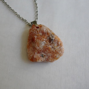 Kalcit medálos nyaklánc - ékszer - nyaklánc - medálos nyaklánc - Meska.hu