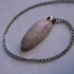 Kunzit medálos nyaklánc, Ékszer, Nyaklánc, Medálos nyaklánc, Ékszerkészítés, MESKA