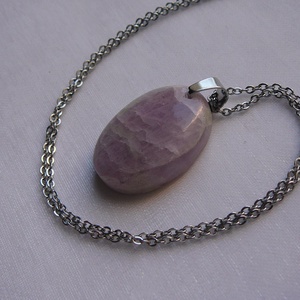 Kunzit medálos nyaklánc, Ékszer, Nyaklánc, Medálos nyaklánc, Ékszerkészítés, MESKA