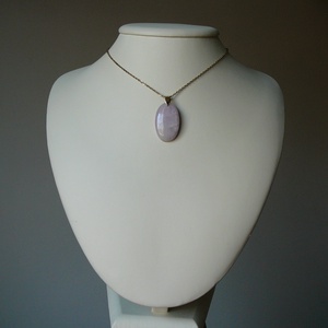 Kunzit medálos nyaklánc - ékszer - nyaklánc - medálos nyaklánc - Meska.hu