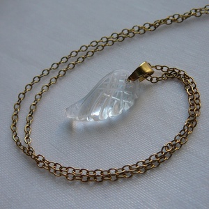Hegyikristály szárny medálos nyaklánc - ékszer - nyaklánc - medálos nyaklánc - Meska.hu