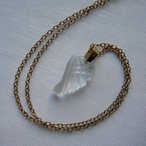 Hegyikristály szárny medálos nyaklánc - ékszer - nyaklánc - medálos nyaklánc - Meska.hu
