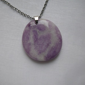 Lepidolit medálos nyaklánc - ékszer - nyaklánc - medálos nyaklánc - Meska.hu