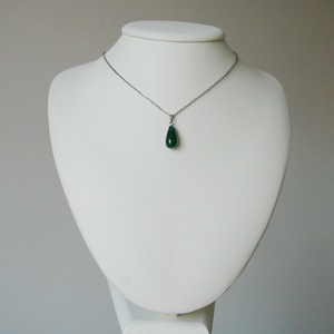 Malachit medálos nyaklánc - ékszer - nyaklánc - medálos nyaklánc - Meska.hu