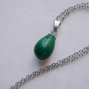 Malachit medálos nyaklánc, Ékszer, Nyaklánc, Medálos nyaklánc, Ékszerkészítés, Fémmegmunkálás, MESKA