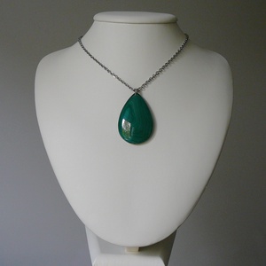 Malachit medálos nyaklánc - ékszer - nyaklánc - medálos nyaklánc - Meska.hu