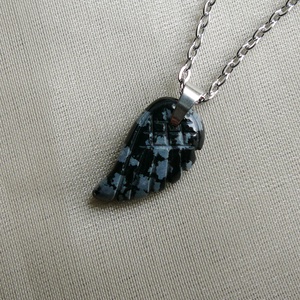 Hópehely obszidián szárny medálos nyaklánc - ékszer - nyaklánc - medálos nyaklánc - Meska.hu