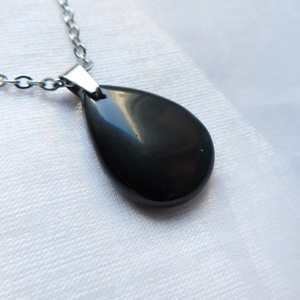 Fekete obszidián medálos nyaklánc - Meska.hu