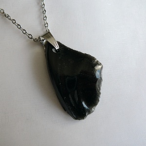 Fekete obszidián medálos nyaklánc - ékszer - nyaklánc - medálos nyaklánc - Meska.hu