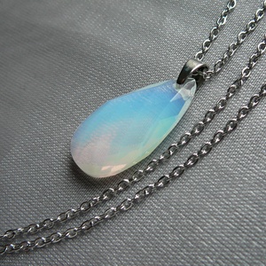 Opalit csepp medálos nyaklánc, Ékszer, Nyaklánc, Medálos nyaklánc, Ékszerkészítés, MESKA