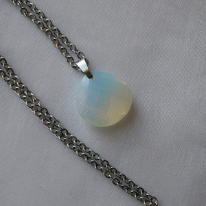 Opalit csepp medálos nyaklánc - ékszer - nyaklánc - medálos nyaklánc - Meska.hu