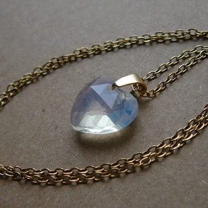 Opalit szív medálos nyaklánc - Meska.hu