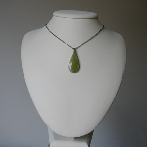 Zöld opál medálos nyaklánc - ékszer - nyaklánc - medálos nyaklánc - Meska.hu
