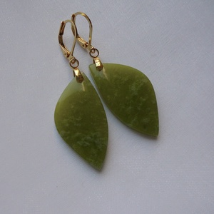 Zöld opál fülbevaló - ékszer - fülbevaló - lógó csepp fülbevaló - Meska.hu