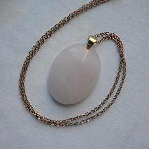 Rózsakvarc medálos nyaklánc - ékszer - nyaklánc - medálos nyaklánc - Meska.hu