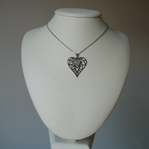 Rózsakvarc szív medálos nyaklánc - ékszer - nyaklánc - medálos nyaklánc - Meska.hu