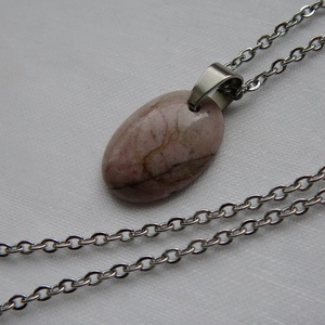 Rodonit medálos nyaklánc - Meska.hu