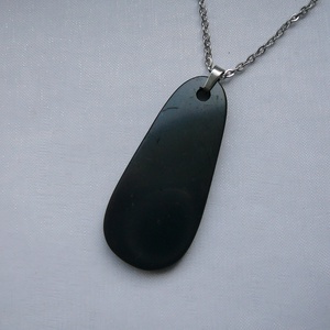 Sungit medálos nyaklánc  - ékszer - nyaklánc - medálos nyaklánc - Meska.hu