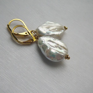 Folyami gyöngy fülbevaló - ékszer - fülbevaló - lógó fülbevaló - Meska.hu