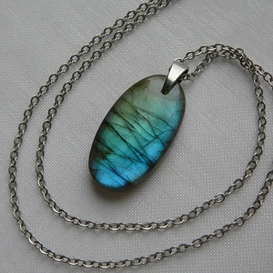 Labradorit medálos nyaklánc - ékszer - nyaklánc - medál - Meska.hu