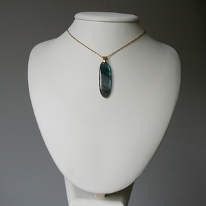 Labradorit medálos nyaklánc - ékszer - nyaklánc - medál - Meska.hu