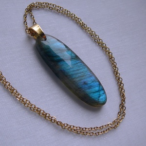 Labradorit medálos nyaklánc - ékszer - nyaklánc - medál - Meska.hu