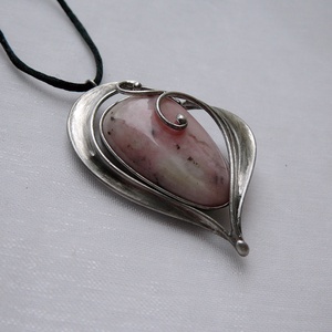 Rózsaszín opál szív medál - Meska.hu