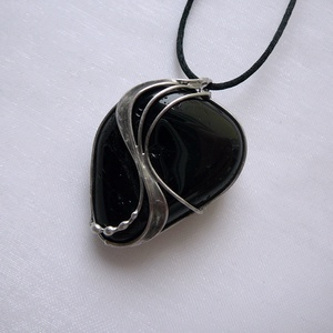 Fekete turmalin medál - ékszer - nyaklánc - medálos nyaklánc - Meska.hu