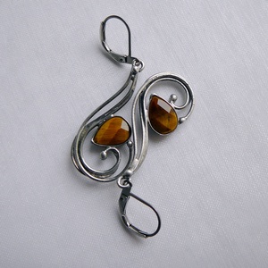 Tigrisszem fülbevaló - ékszer - fülbevaló - lógós kerek fülbevaló - Meska.hu