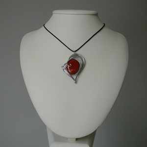 Vörös jáspis szív medál - ékszer - nyaklánc - medálos nyaklánc - Meska.hu